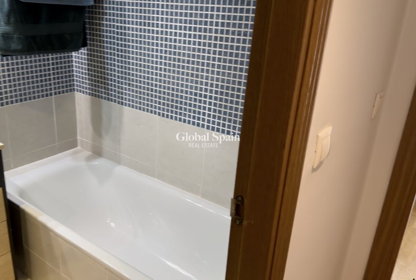 Odsprzedaż - Apartament - Mieszkanie -
ALICANTE - Babel