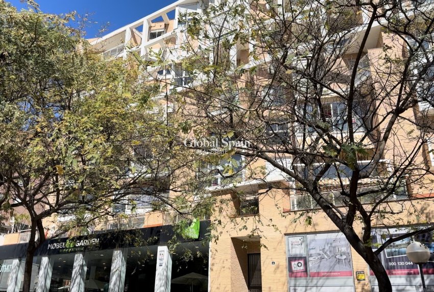 Odsprzedaż - Apartament - Mieszkanie -
ALICANTE - Babel