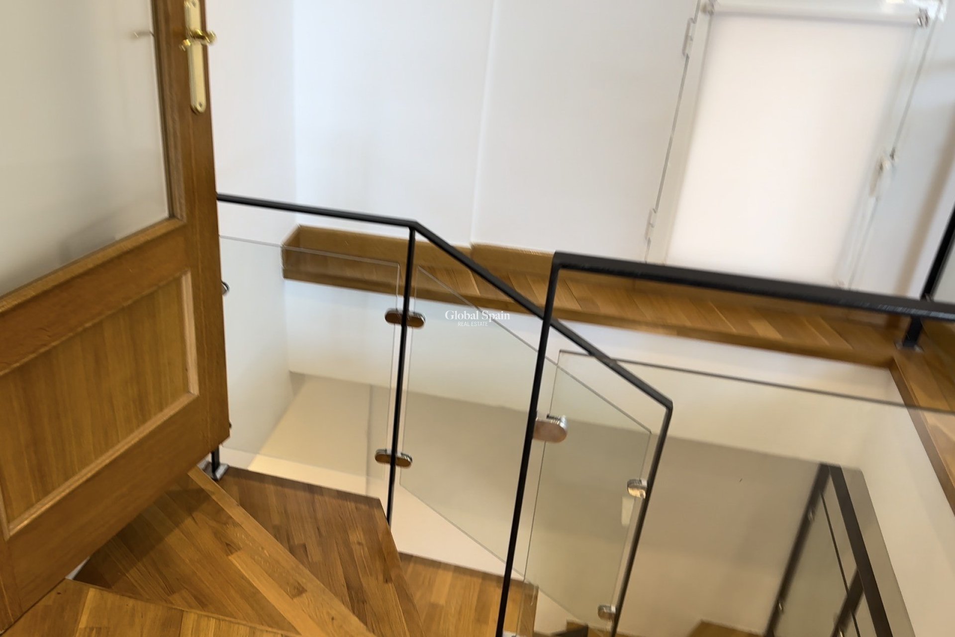 Odsprzedaż - Apartament - Mieszkanie -
ALICANTE - Babel