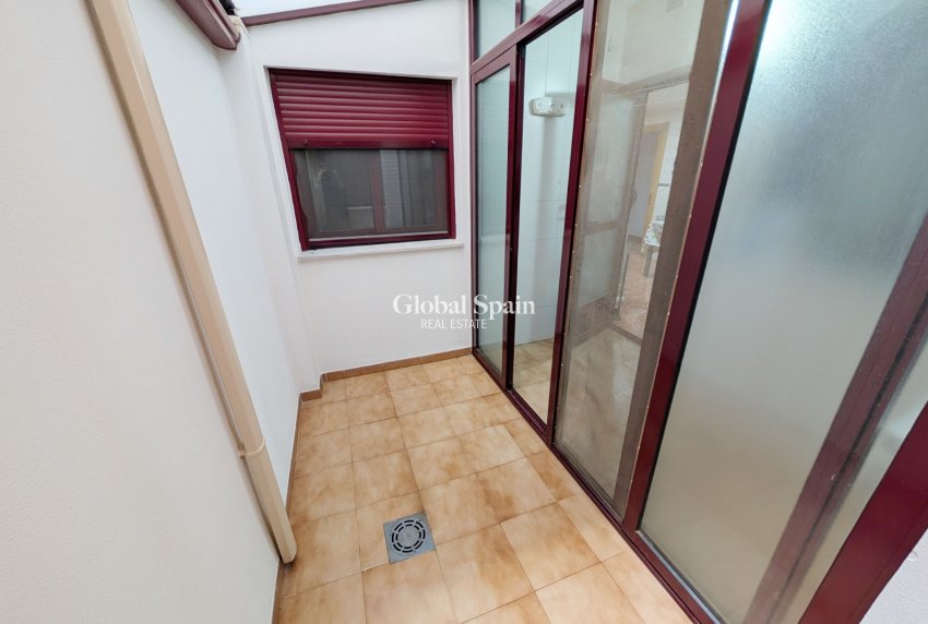 Odsprzedaż - Apartament - Mieszkanie -
ORIHUELA - Orihuela