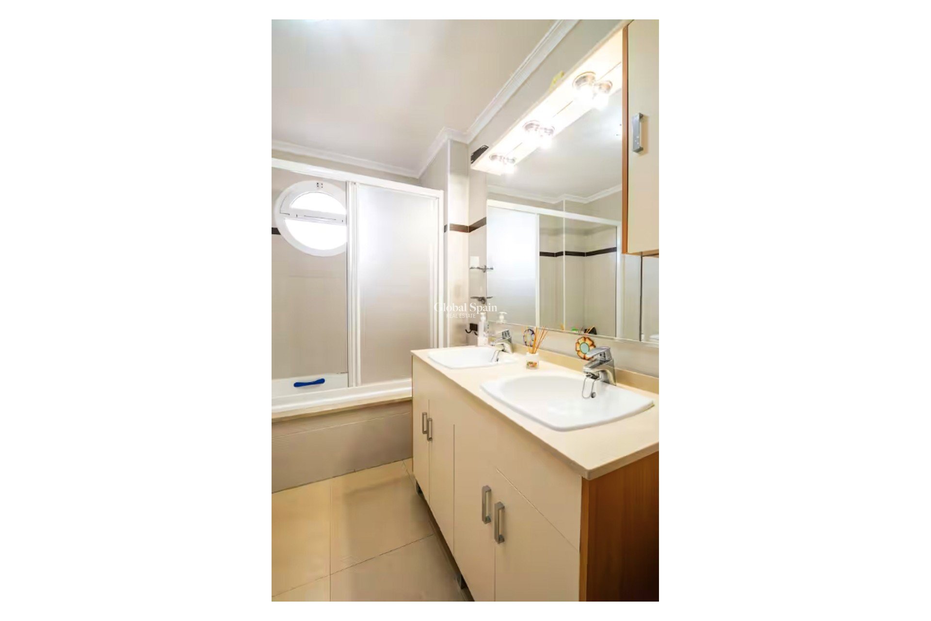 Odsprzedaż - Apartament - Mieszkanie -
PILAR DE LA HORADADA - MIL PALMERAS 