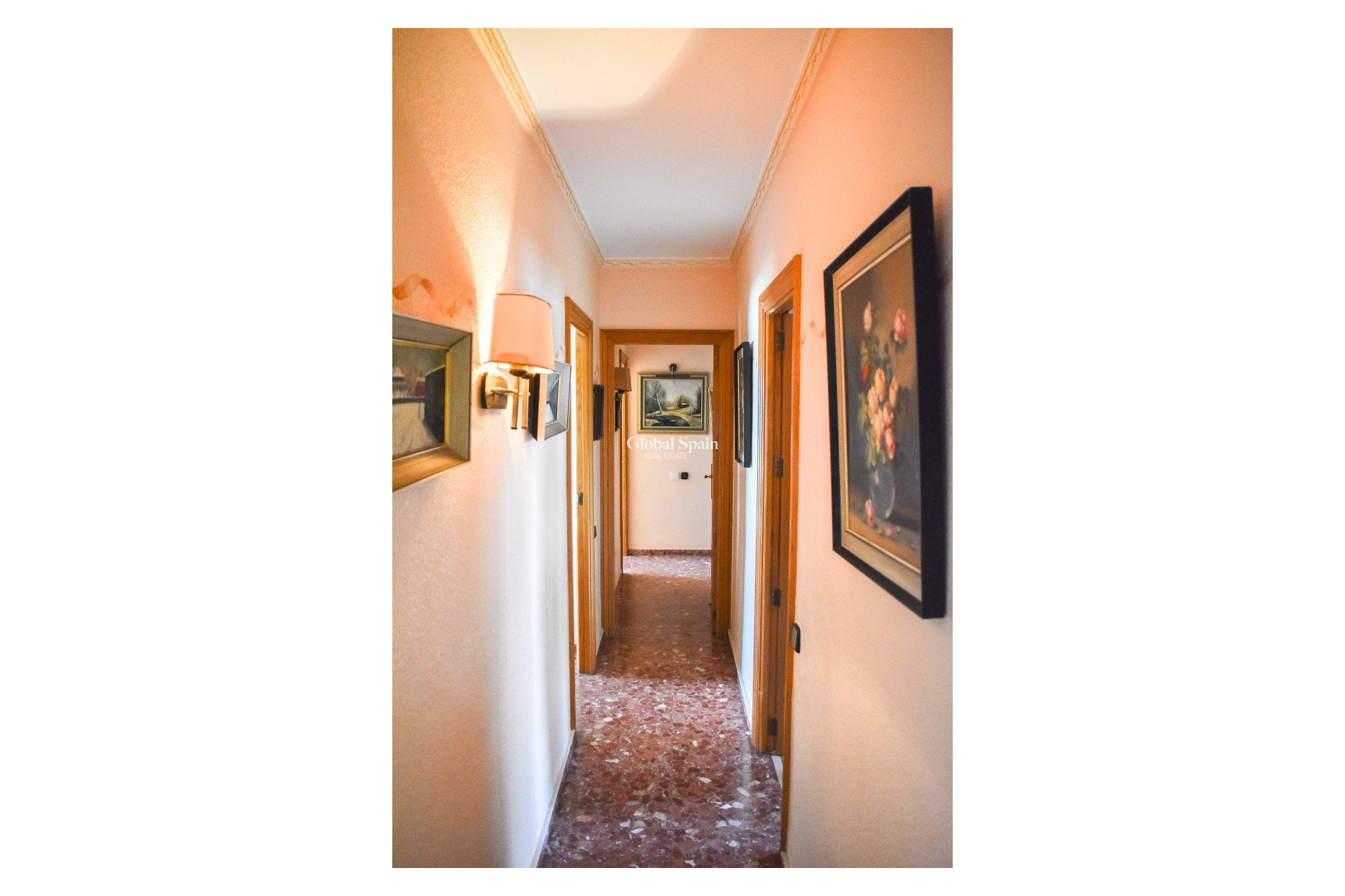 Odsprzedaż - Apartament - Mieszkanie -
TORREVIEJA - 