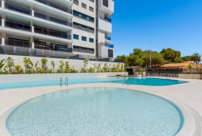 Odsprzedaż - Apartament -
ORIHUELA COSTA - CAMPOAMOR
