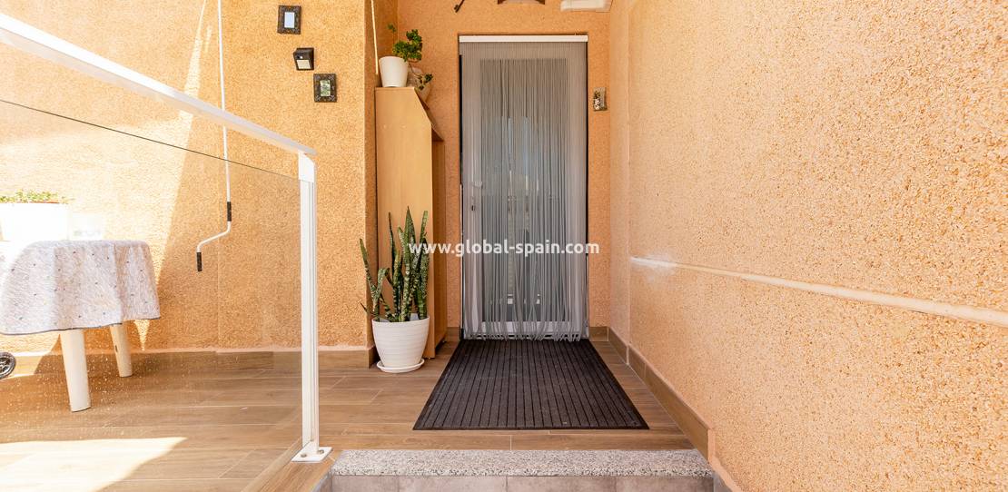 Odsprzedaż - Apartament - Orihuela Costa - La Zenia