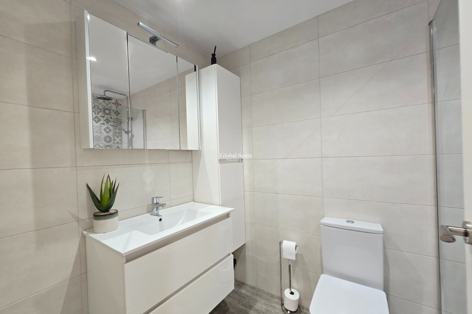 Odsprzedaż - Apartament -
ORIHUELA COSTA - La Zenia