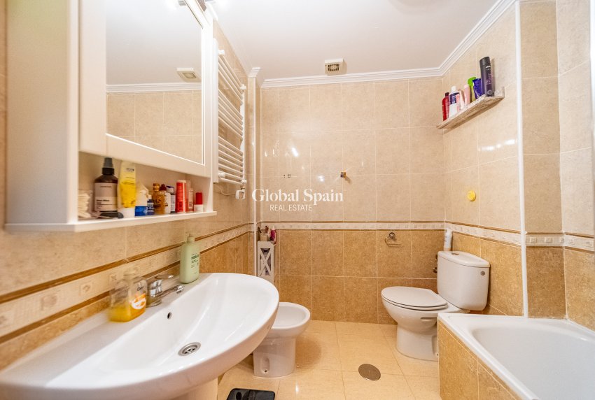 Odsprzedaż - Apartament -
ORIHUELA COSTA - Lomas de Cabo Roig