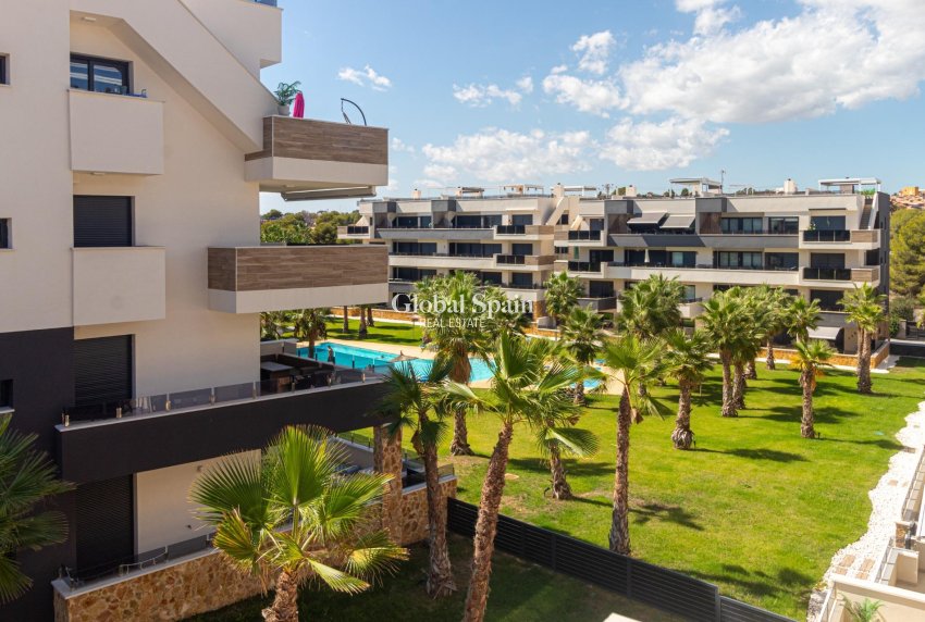 Odsprzedaż - Apartament -
ORIHUELA COSTA - Los Almendros-La Florida