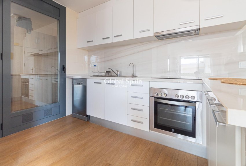 Odsprzedaż - Apartament -
ORIHUELA COSTA - Los Dolses