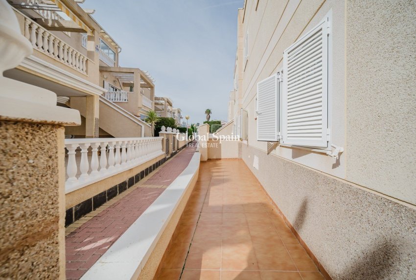 Odsprzedaż - Apartament -
ORIHUELA COSTA - Playa Flamenca