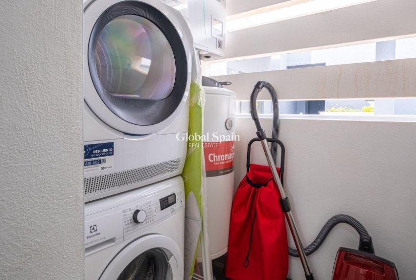 Odsprzedaż - Apartament -
ORIHUELA COSTA - Playa Flamenca