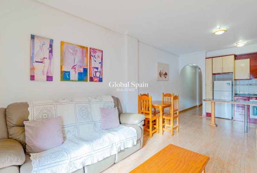 Odsprzedaż - Apartament -
ORIHUELA COSTA - Playa Flamenca