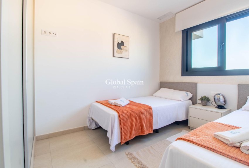 Odsprzedaż - Apartament -
ORIHUELA COSTA - Playa Flamenca