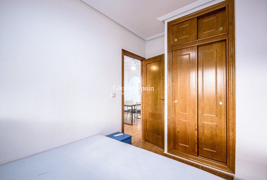 Odsprzedaż - Apartament -
ORIHUELA COSTA - Punta Prima