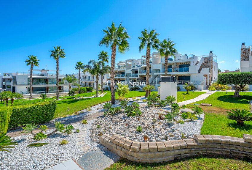 Odsprzedaż - Apartament -
ORIHUELA COSTA - Punta Prima