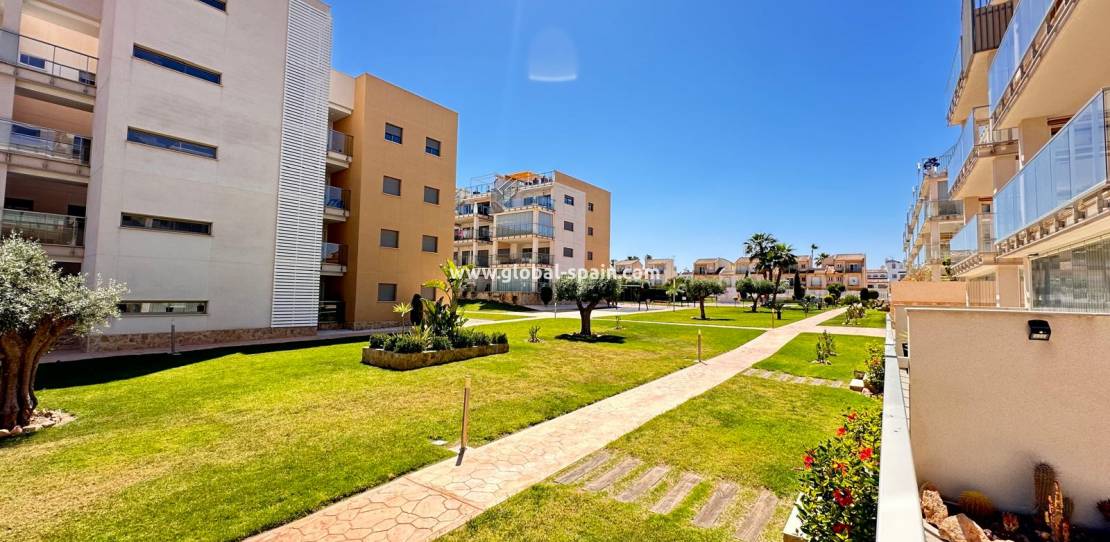 Odsprzedaż - Apartament - Orihuela Costa - Villa Martin