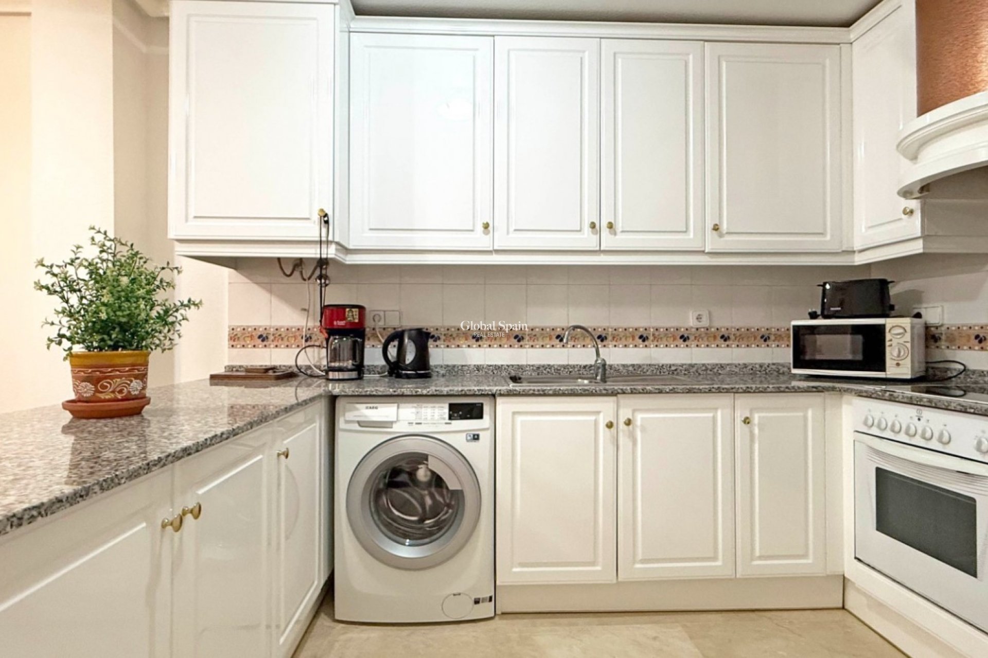 Odsprzedaż - Apartament -
ORIHUELA COSTA - VILLAMARTÍN