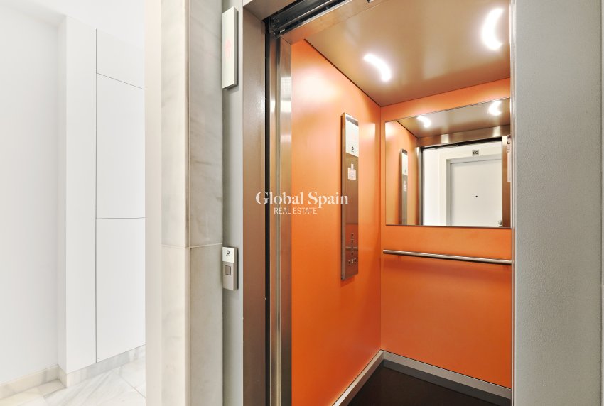 Odsprzedaż - Apartament -
ORIHUELA COSTA - VILLAMARTÍN