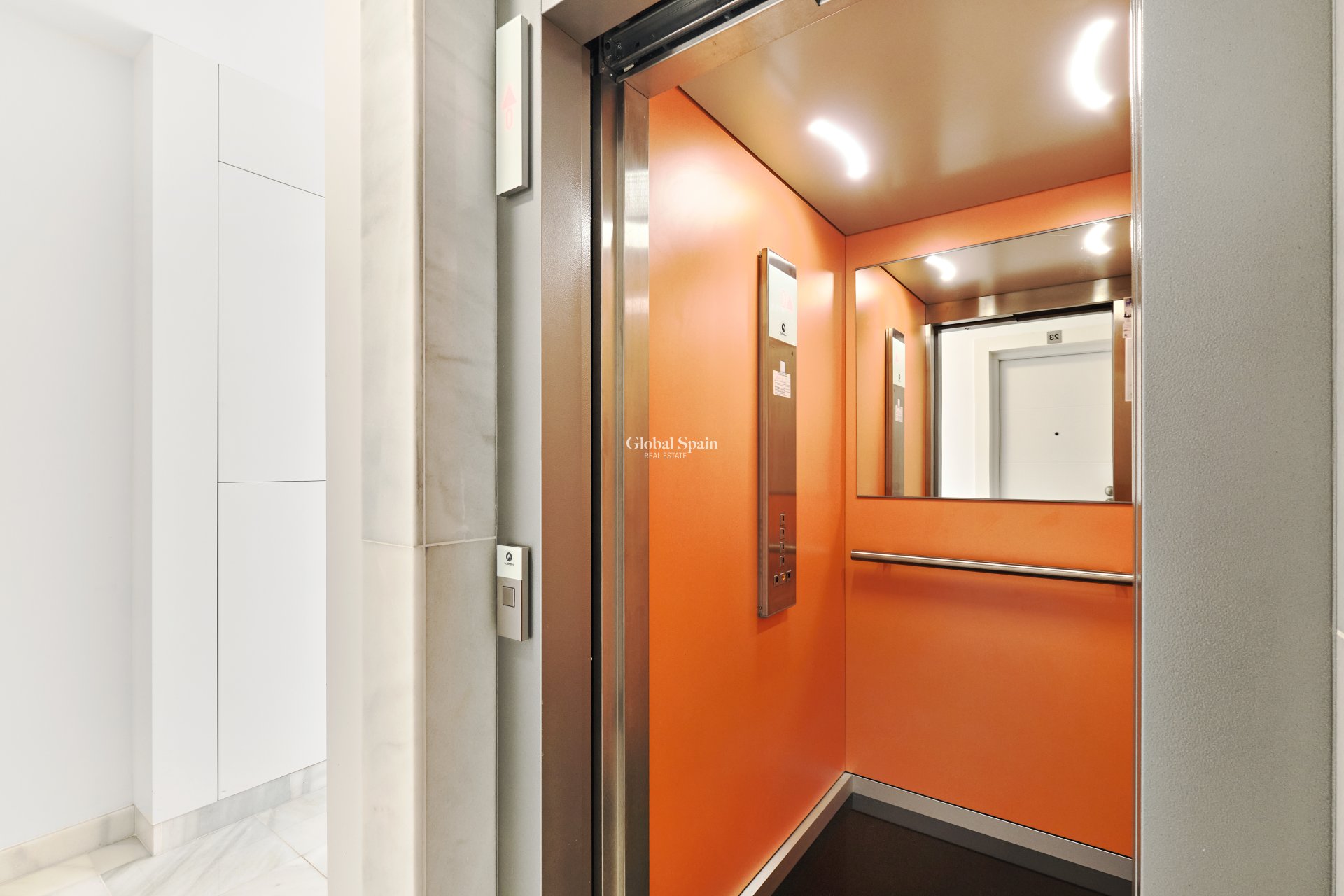 Odsprzedaż - Apartament -
ORIHUELA COSTA - VILLAMARTÍN