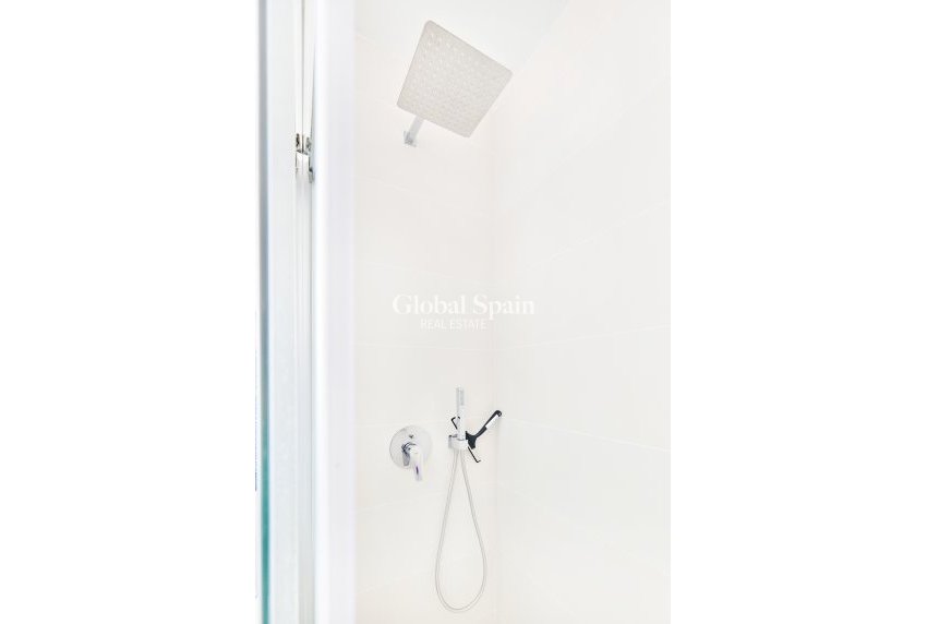 Odsprzedaż - Apartament -
ORIHUELA COSTA - VILLAMARTÍN