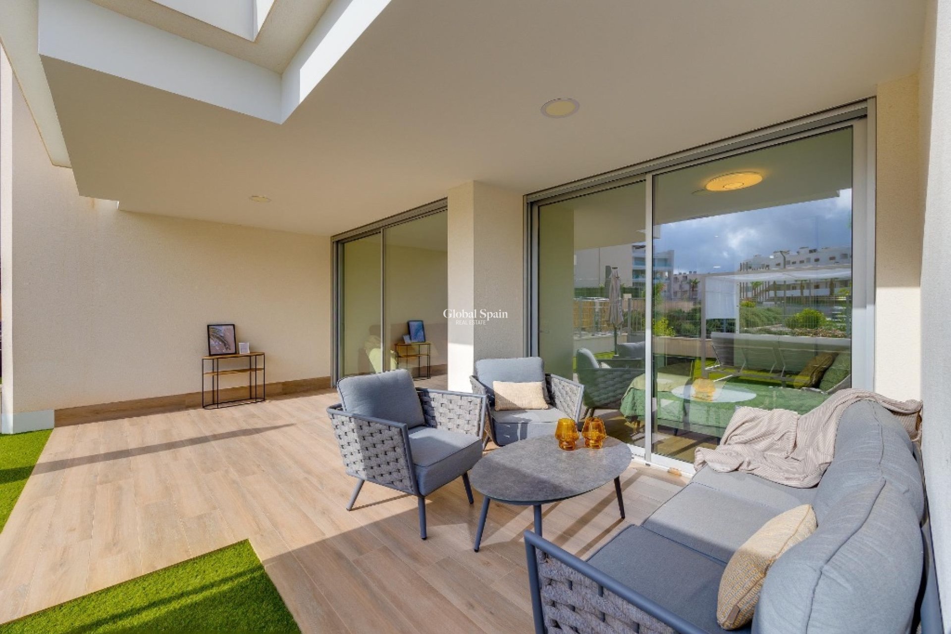 Odsprzedaż - Apartament -
ORIHUELA COSTA - VILLAMARTÍN