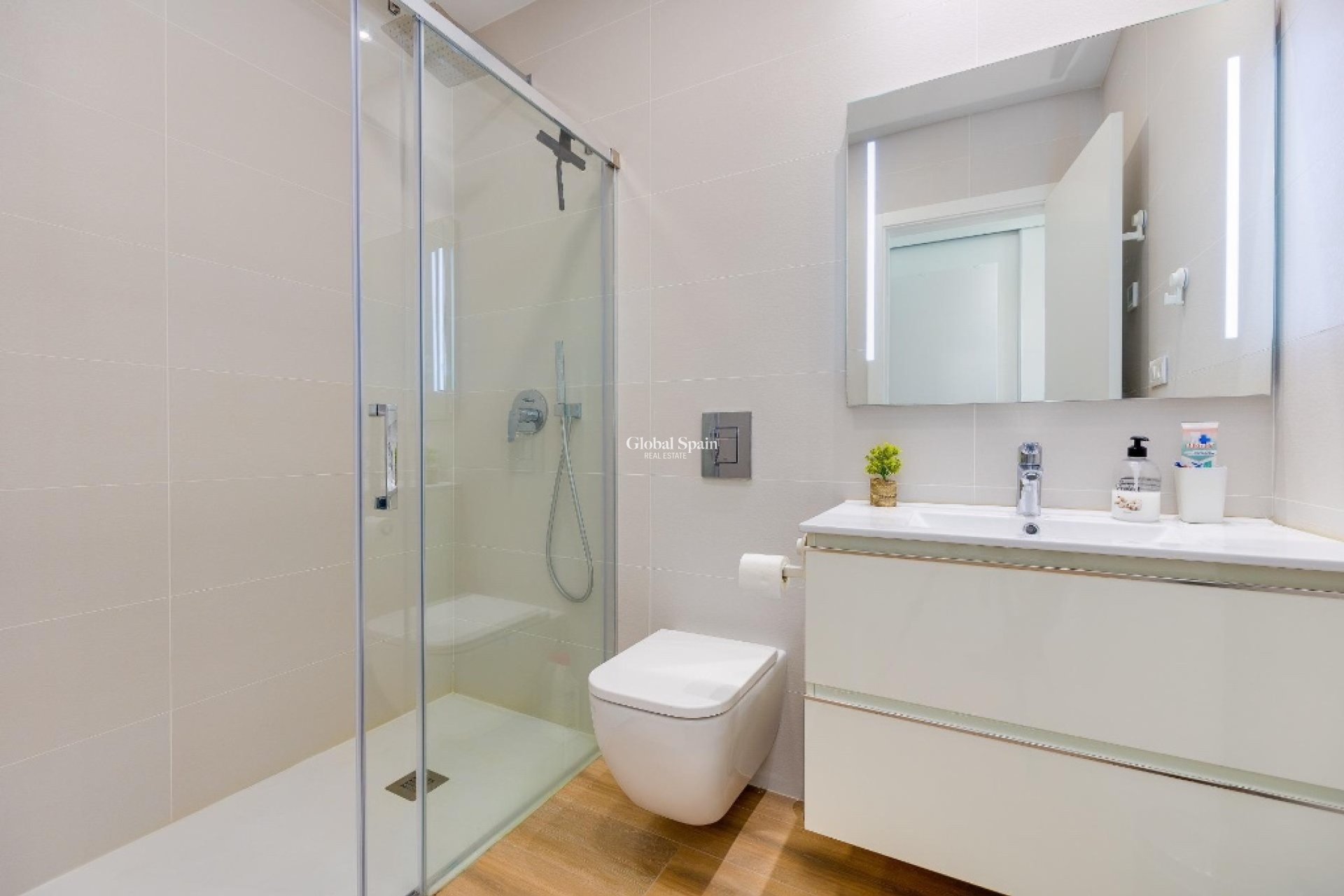 Odsprzedaż - Apartament -
ORIHUELA COSTA - VILLAMARTÍN