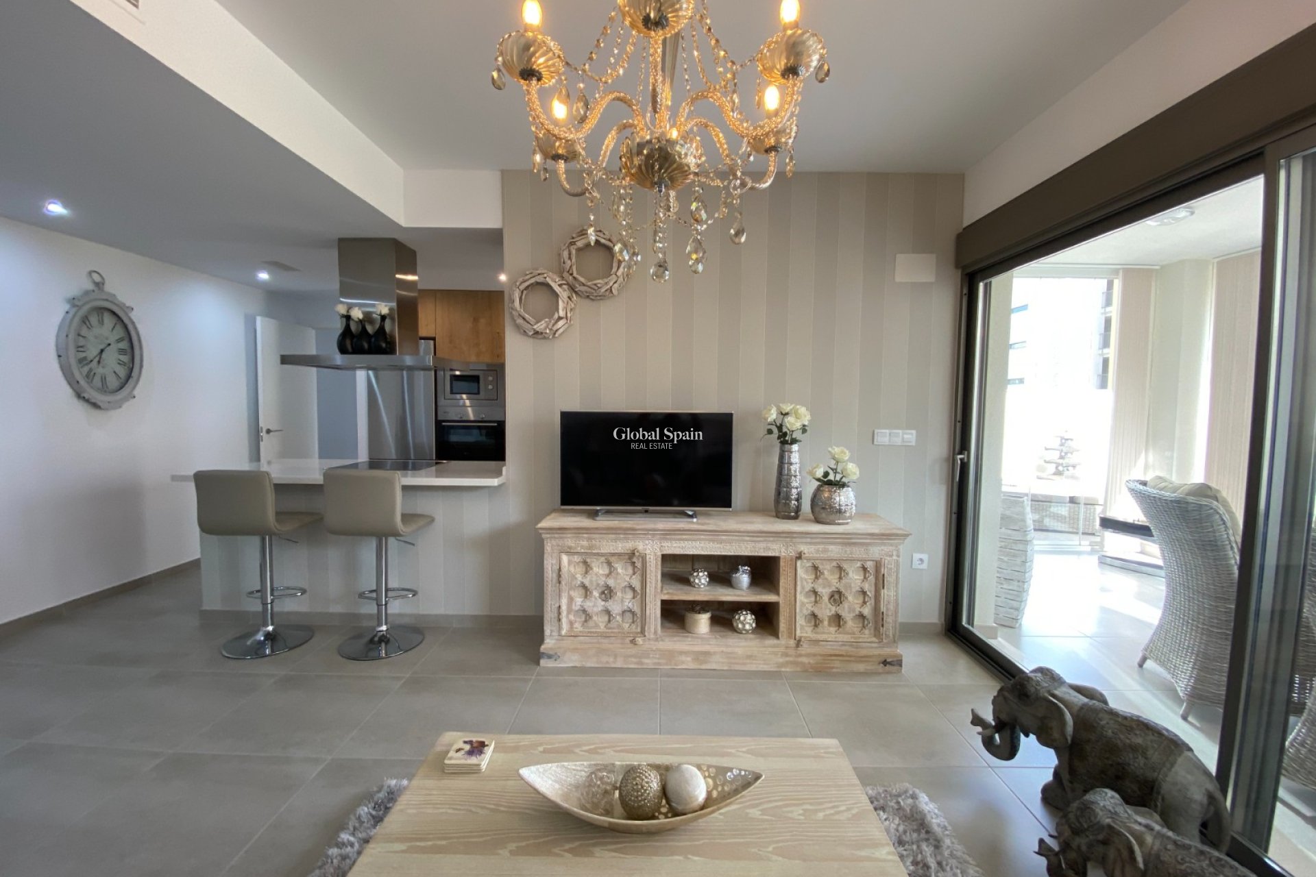 Odsprzedaż - Apartament -
ORIHUELA COSTA - VILLAMARTÍN