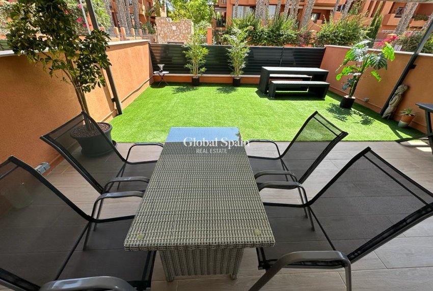 Odsprzedaż - Apartament -
ORIHUELA COSTA - VILLAMARTÍN