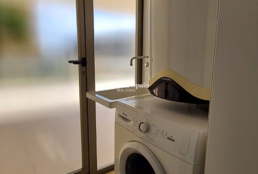 Odsprzedaż - Apartament -
ORIHUELA COSTA - VILLAMARTÍN