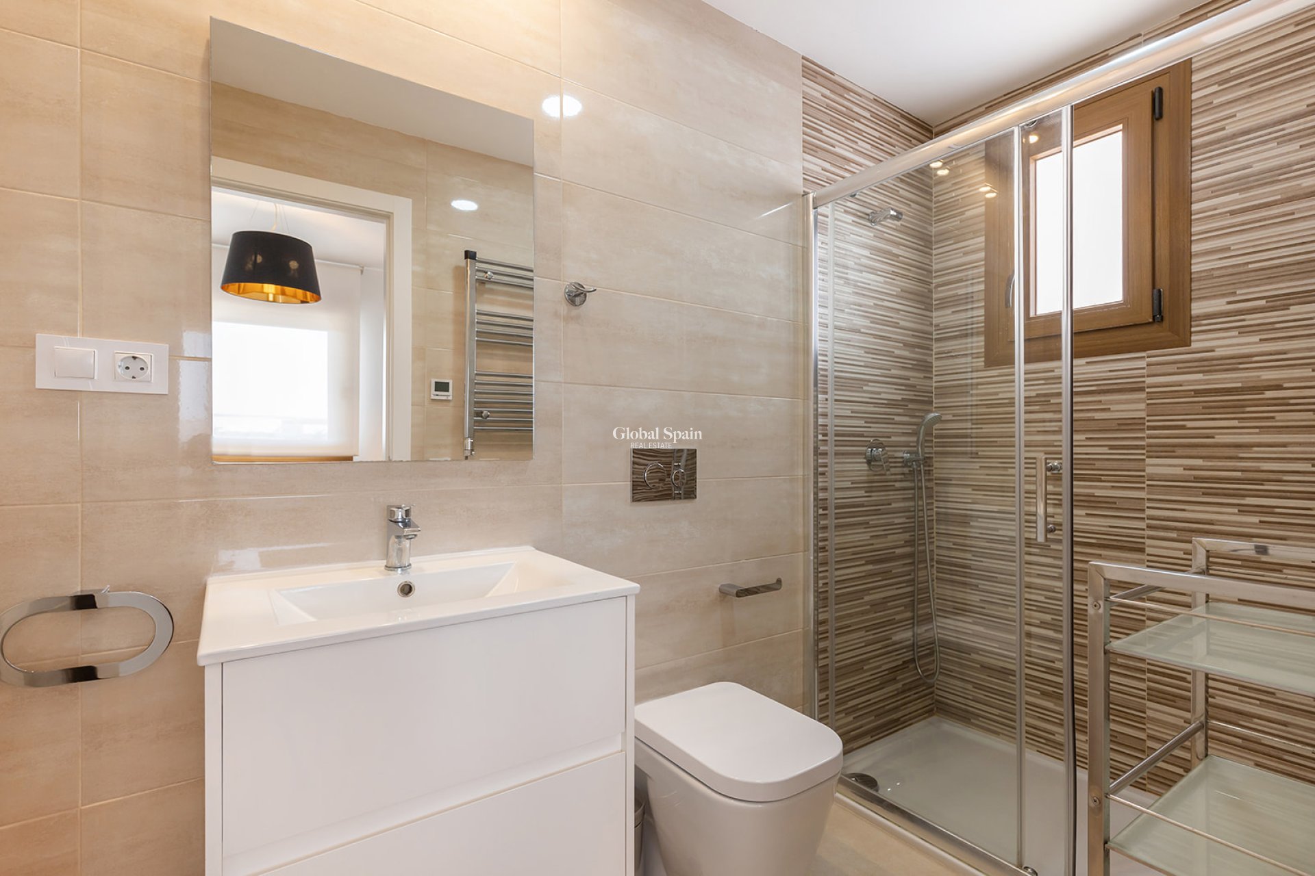 Odsprzedaż - Apartament -
ORIHUELA COSTA - VILLAMARTÍN