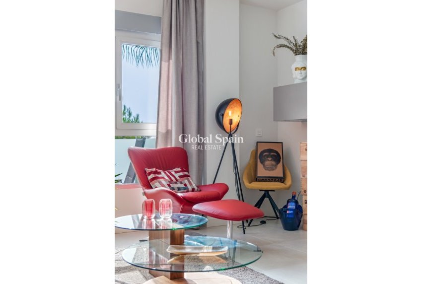 Odsprzedaż - Apartament -
ORIHUELA COSTA - VILLAMARTÍN