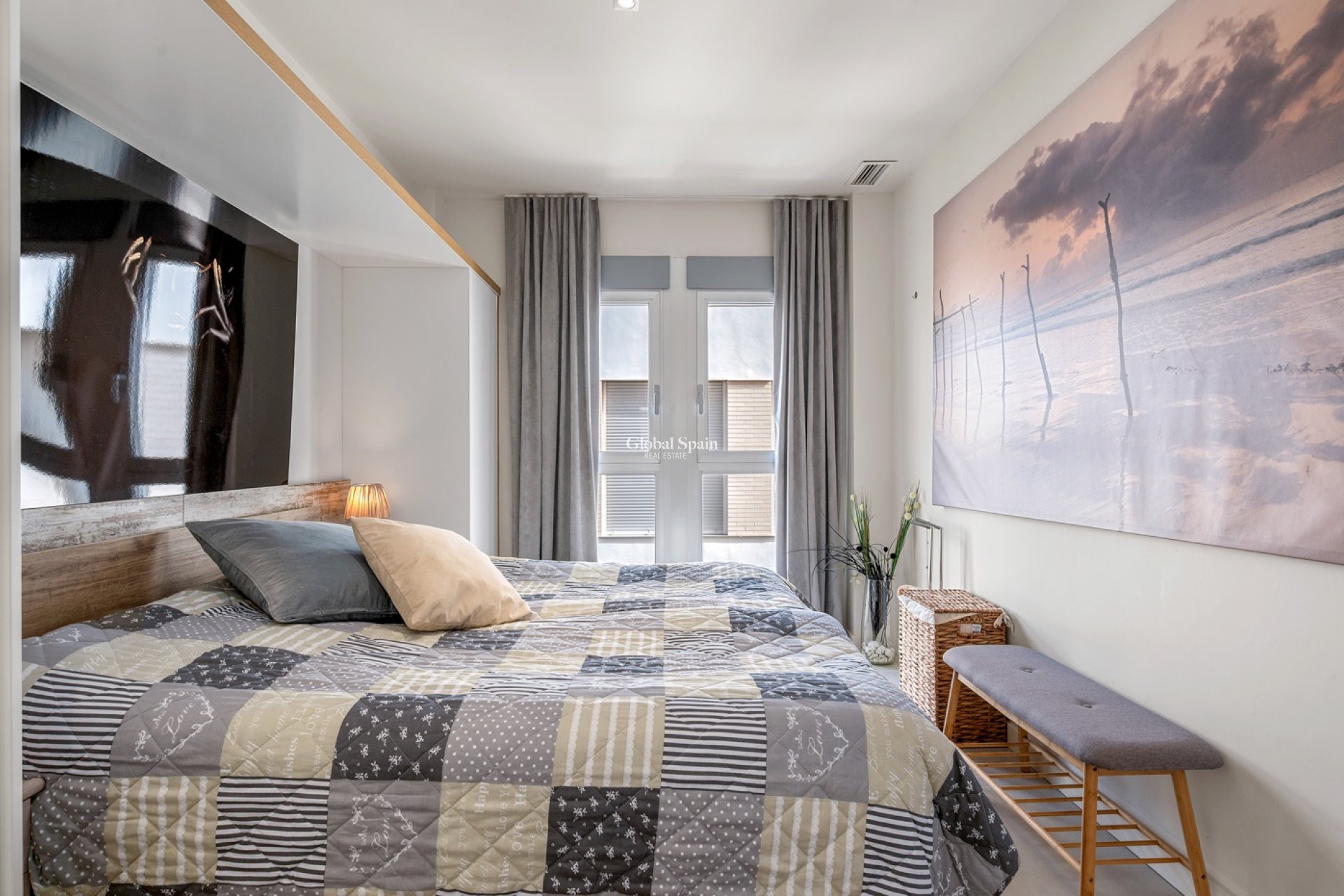 Odsprzedaż - Apartament -
ORIHUELA COSTA - VILLAMARTÍN