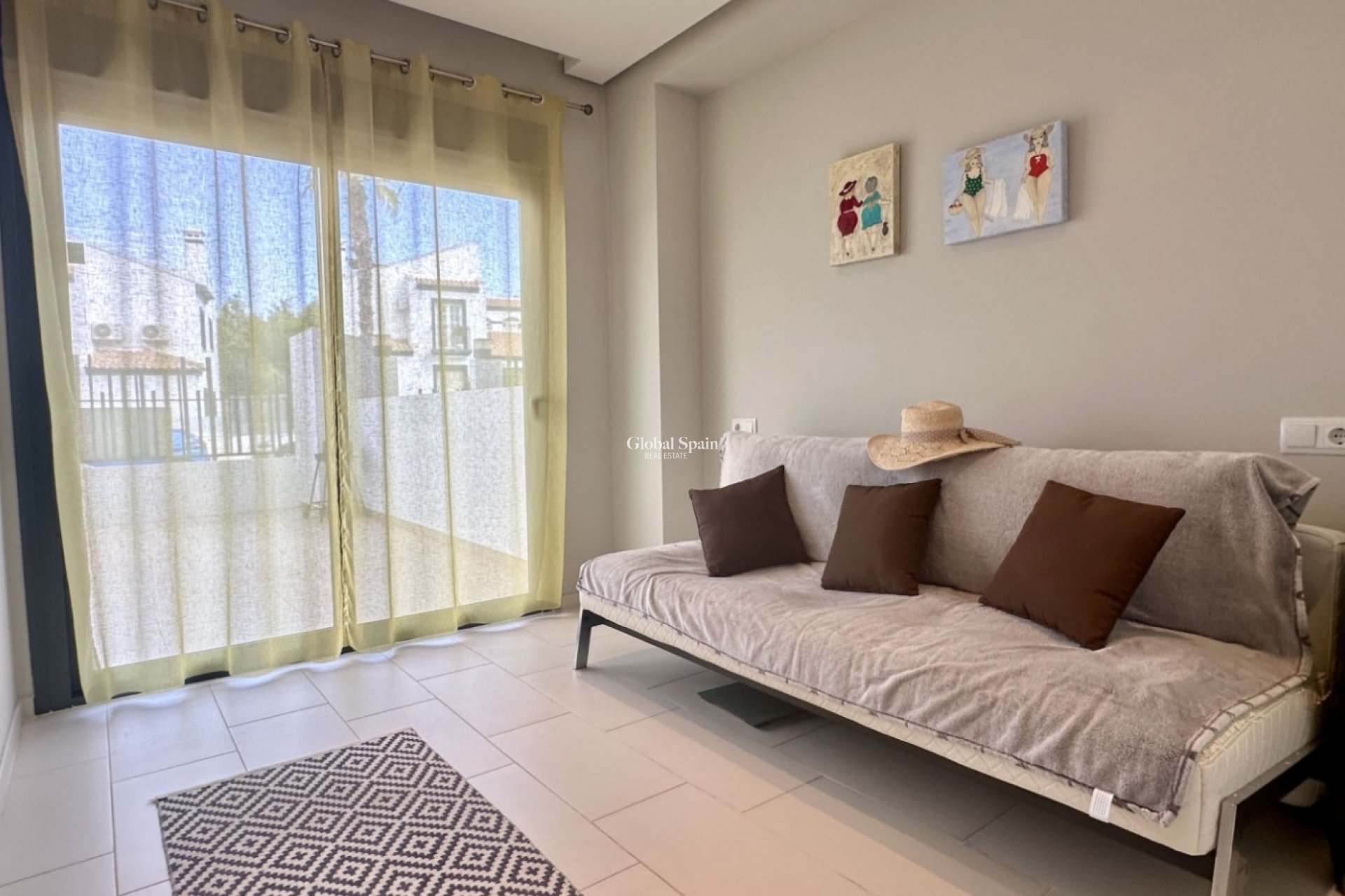 Odsprzedaż - Apartament -
ORIHUELA COSTA - VILLAMARTÍN