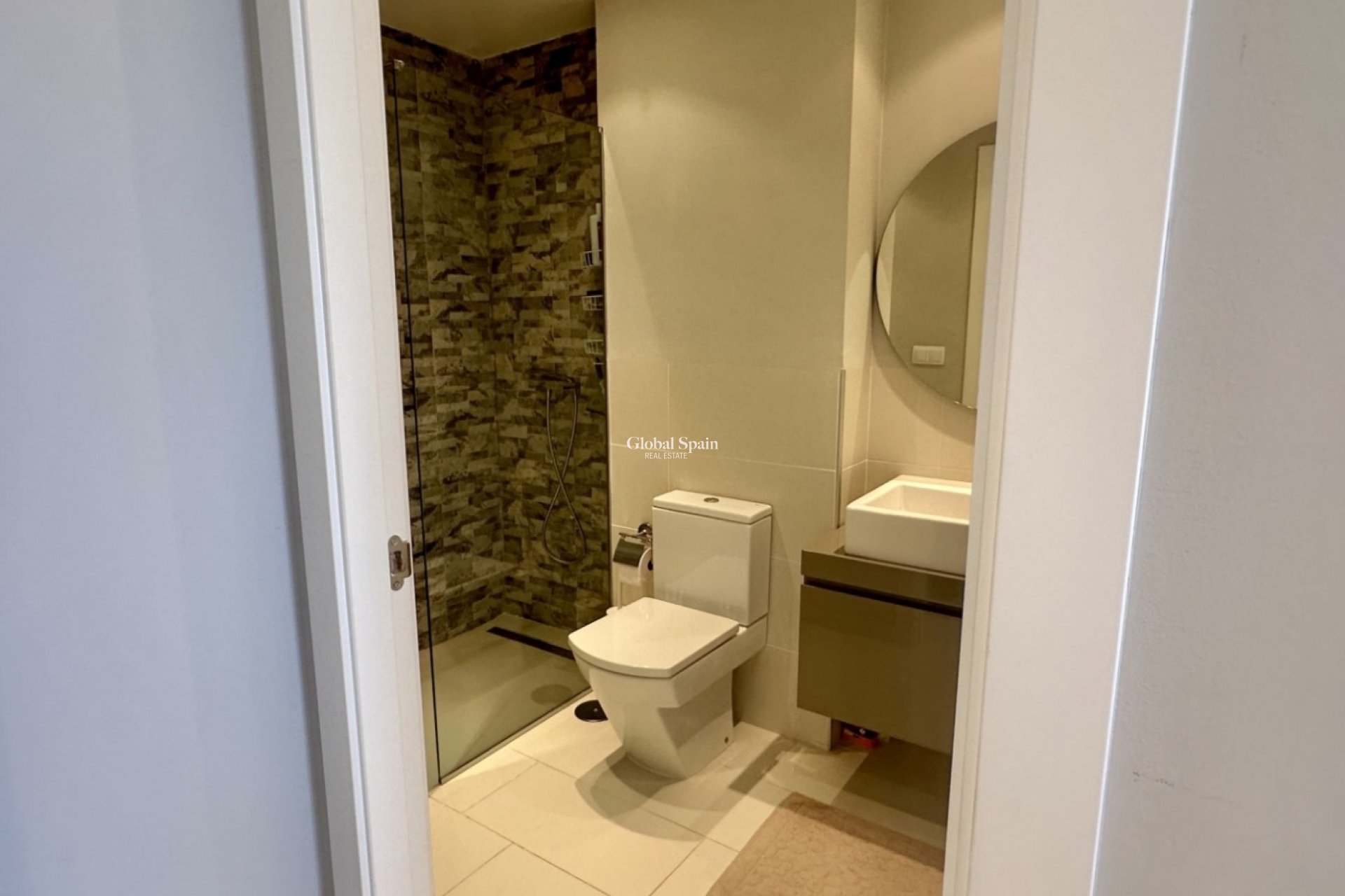 Odsprzedaż - Apartament -
ORIHUELA COSTA - VILLAMARTÍN