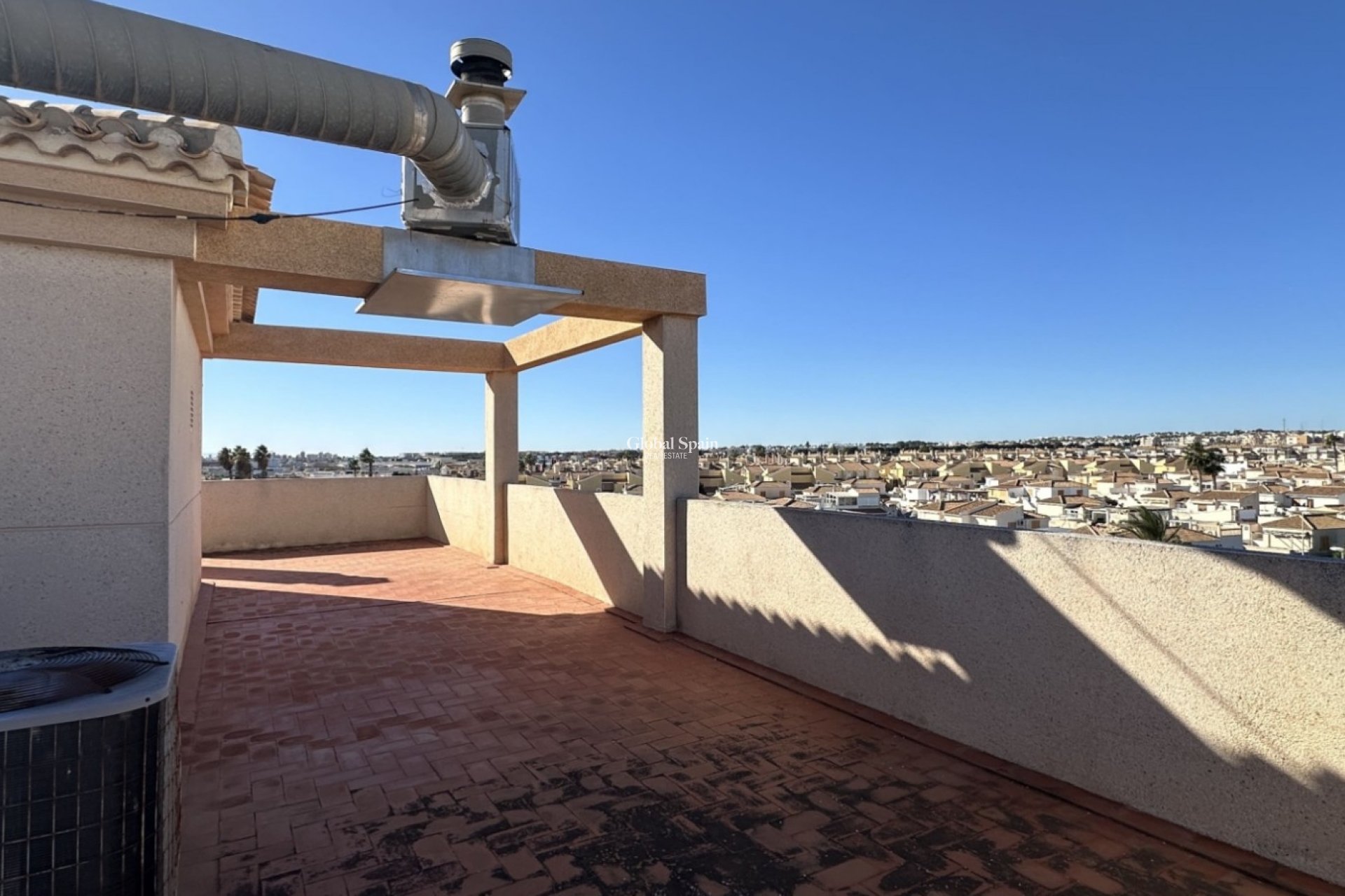 Odsprzedaż - Apartament -
ORIHUELA COSTA - 