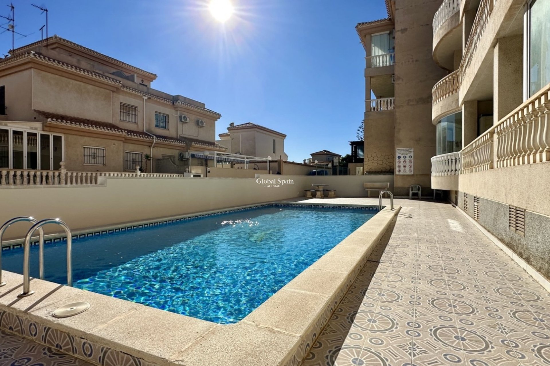 Odsprzedaż - Apartament -
ORIHUELA COSTA - 