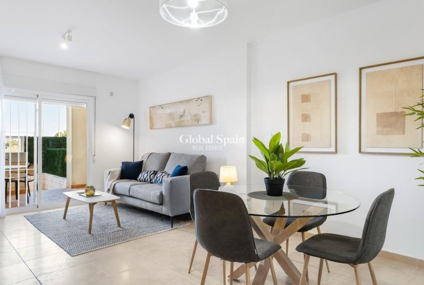 Odsprzedaż - Apartament -
ORIHUELA COSTA - 