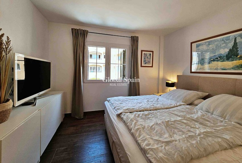 Odsprzedaż - Apartament - Penthouse -
El Toro - Calvià