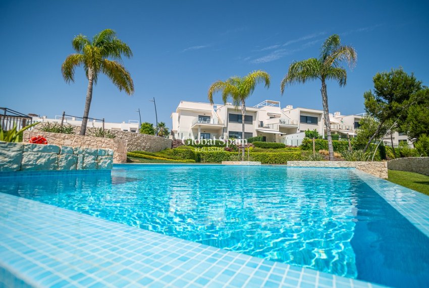 Odsprzedaż - Apartament -
PILAR DE LA HORADADA - Lo Romero Golf