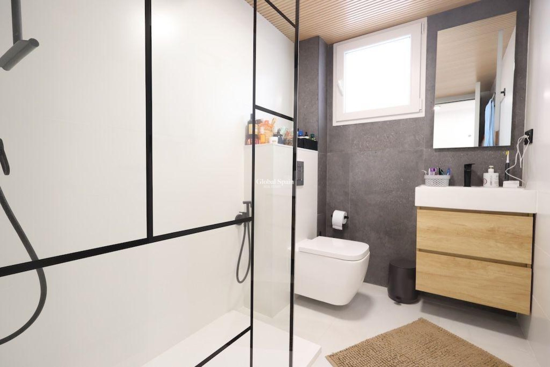 Odsprzedaż - Apartament -
PILAR DE LA HORADADA - Zona Pueblo