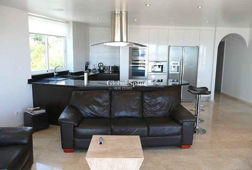 Odsprzedaż - Apartament -
Portals Nous - Calvià