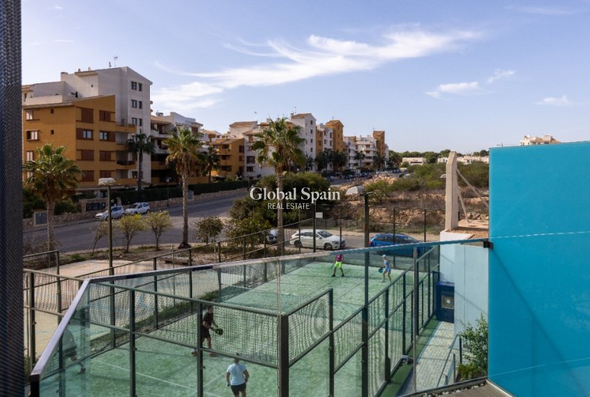 Odsprzedaż - Apartament -
PUNTA PRIMA - Sea Senses