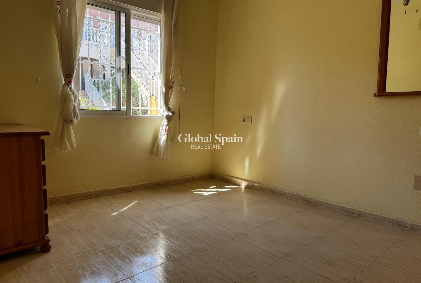 Odsprzedaż - Apartament -
SAN MIGUEL DE SALINAS - Blue Lagoon