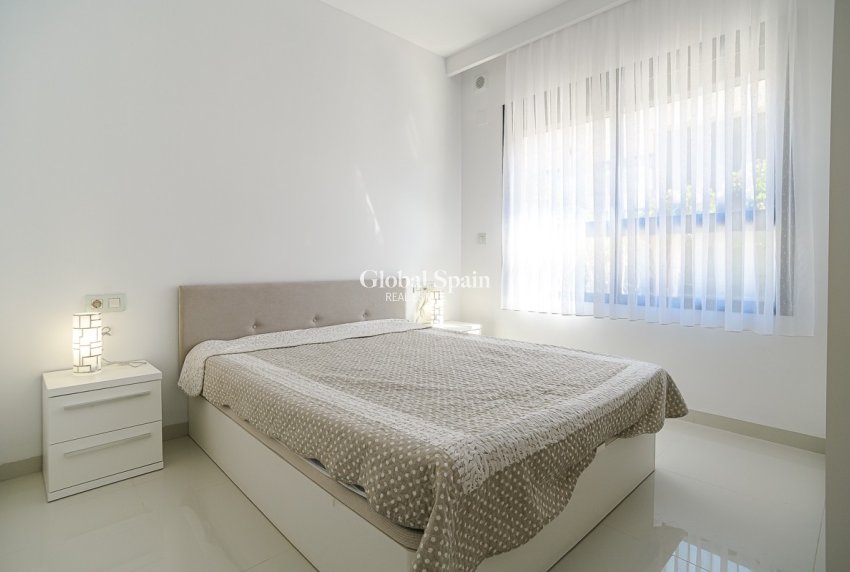 Odsprzedaż - Apartament -
TORRE DE LA HORADADA - TORRE DE LA HORARADA