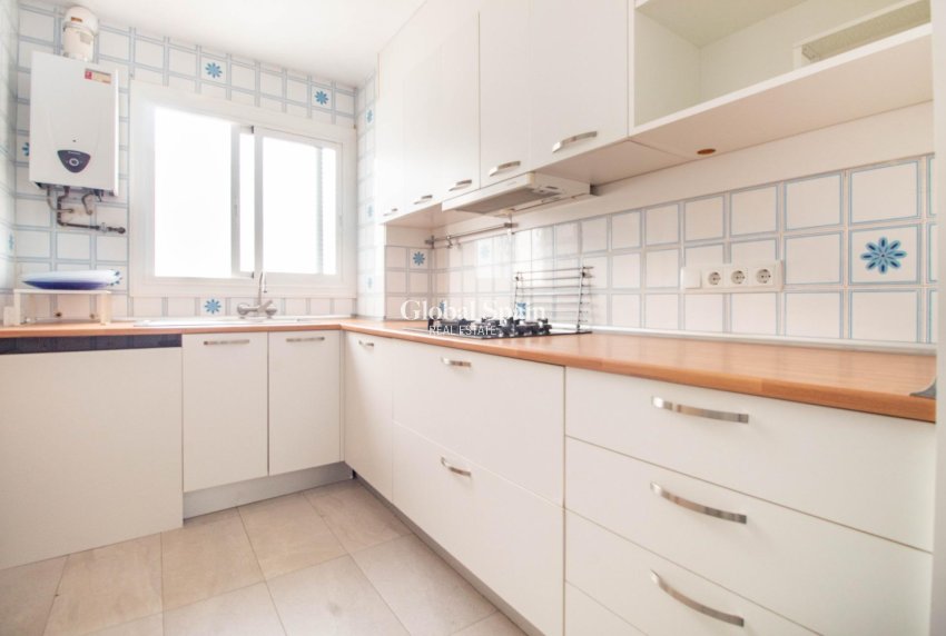 Odsprzedaż - Apartament -
TORREVIEJA - Acequion