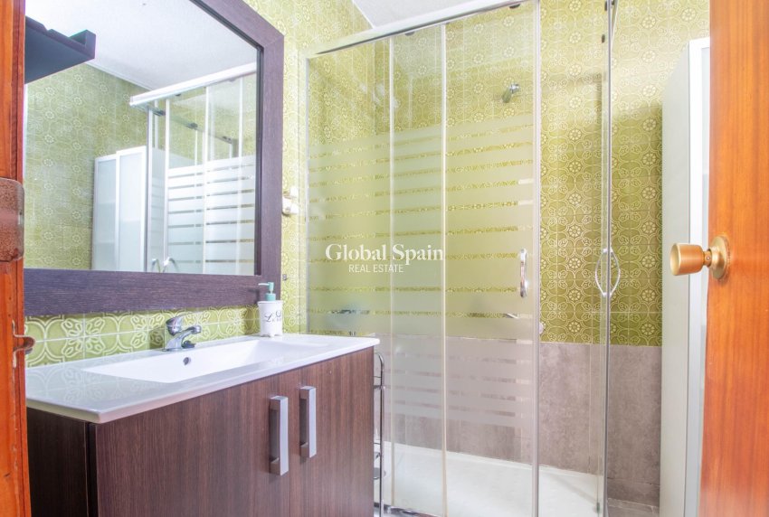 Odsprzedaż - Apartament -
TORREVIEJA - Acequion