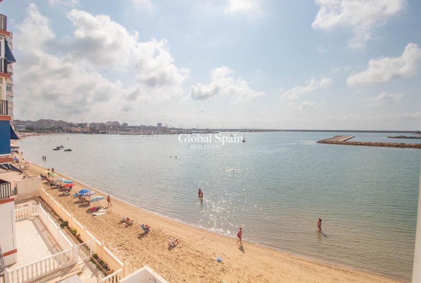 Odsprzedaż - Apartament -
TORREVIEJA - Acequion