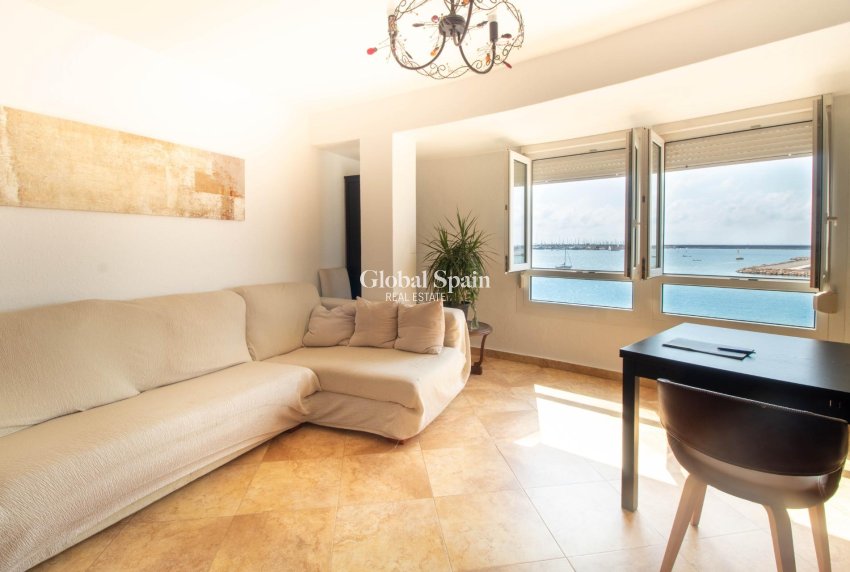 Odsprzedaż - Apartament -
TORREVIEJA - Acequion
