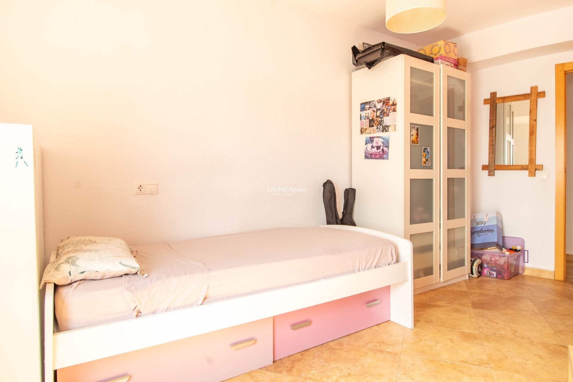 Odsprzedaż - Apartament -
TORREVIEJA - Acequion