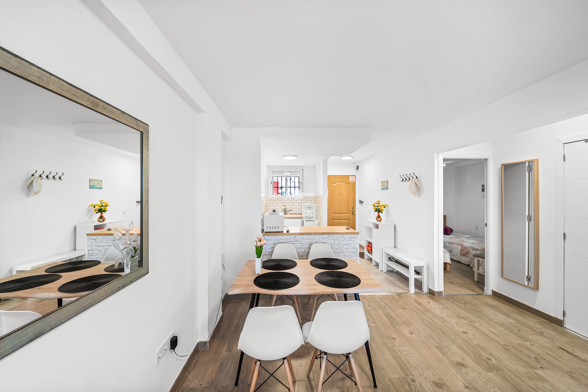 Odsprzedaż - Apartament -
TORREVIEJA - Cabo Cervera