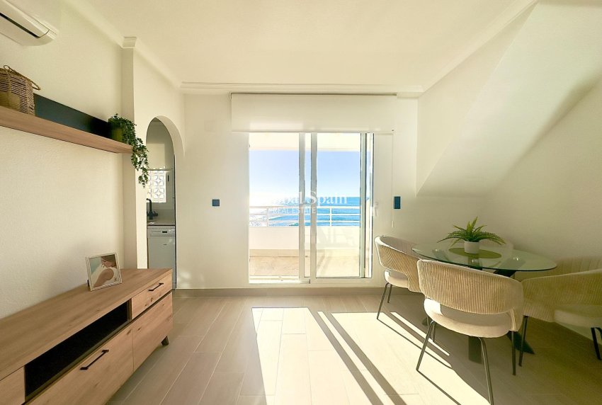 Odsprzedaż - Apartament -
TORREVIEJA - Cabo Cervera